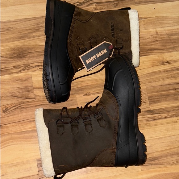 Baffin Other - Baffin Black and Brown Rain & Snow Boots with Weather-Resistant Design